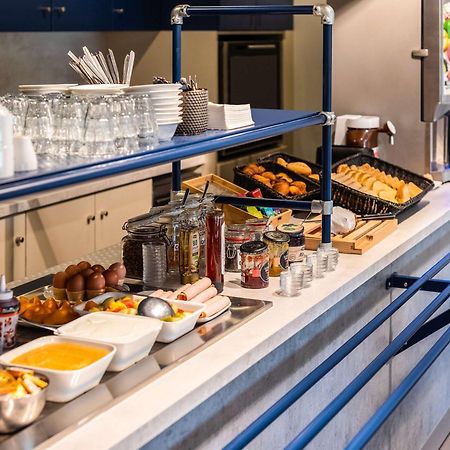 Ibis Budget Villefranche Limas المظهر الخارجي الصورة
