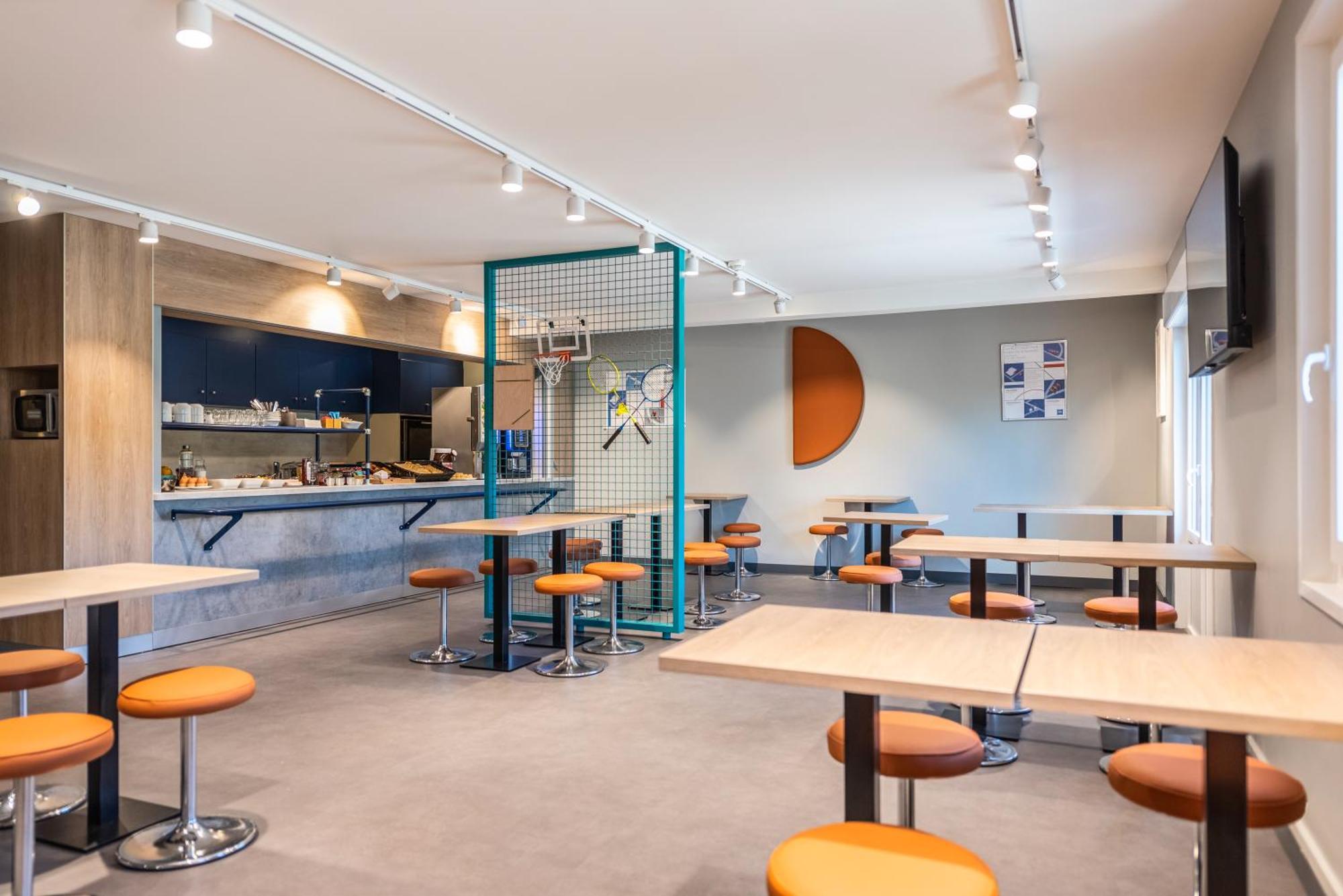 Ibis Budget Villefranche Limas المظهر الخارجي الصورة